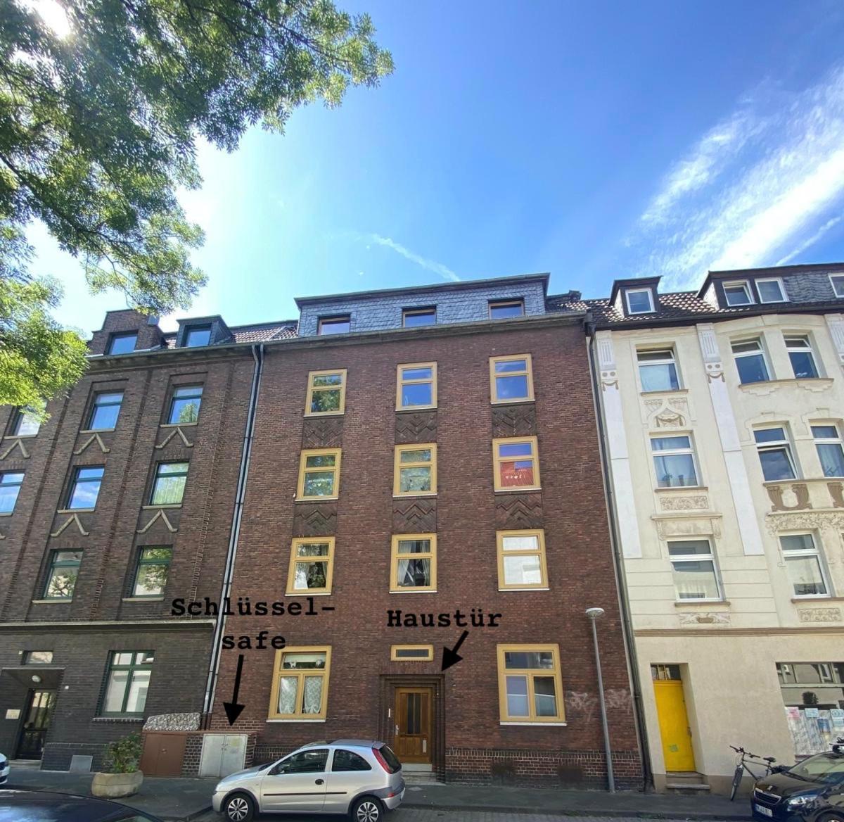 Feelslikehome - Stylische Und Zentrale Altbauwohnung Mit Terrasse&Garten Bochum Esterno foto